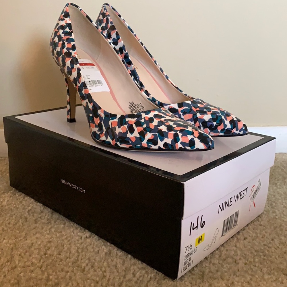 NWT Nine West Multicolor Heels
